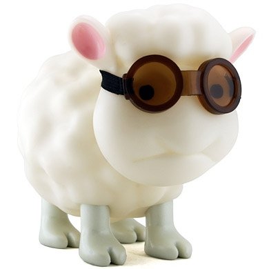 Seamour Sheep - Illuminated figure by Metin Seven, produced by Crazylabel. Front view.