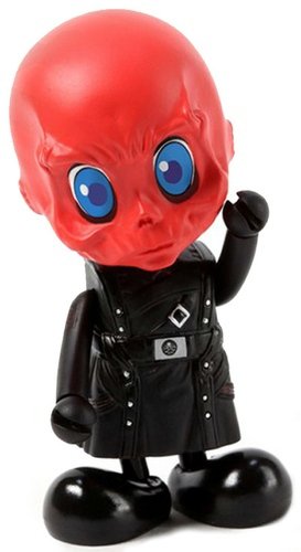 Red Skull figure by Marvel, produced by Hot Toys. Front view.