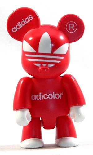 Adicolor R5 figure by Adidas, produced by Toy2R. Front view.