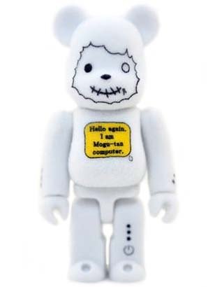 Chelsie - Secret Be@rbrick Series 26 figure, produced by Medicom Toy. Front view.