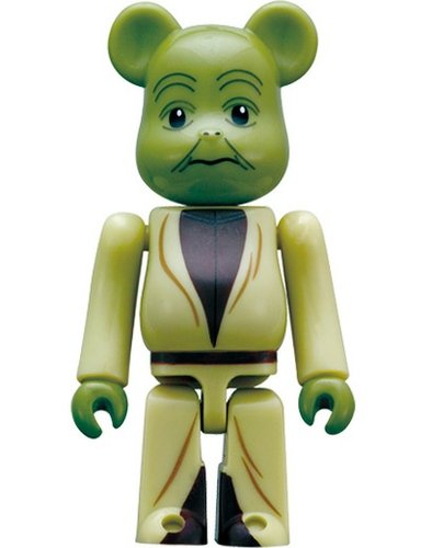 Yoda 70% Be@rbrick figure by Lucasfilm Ltd., produced by Medicom Toy. Front view.