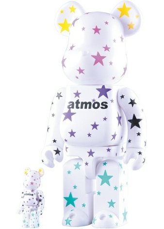 Atmos Be@rbrick 100% & 400% White Set  figure by Atmos, produced by Medicom Toy. Front view.