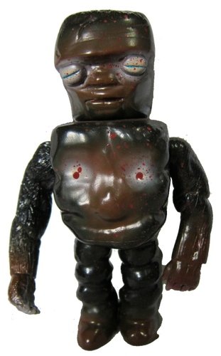 Monster - Squeaky Wheel figure by Grody Shogun, produced by Grody Shogun. Front view.