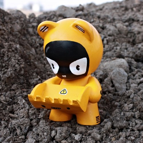 pandozer figure by Aargh, produced by Kidrobot. Front view.