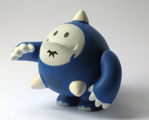 ? figure by ?, produced by B.B.Birdy. Front view.