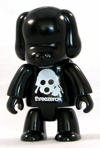 Threezero Black figure by Three Zero, produced by Toy2R. Front view.