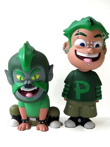 Pierce and Nathan figure by Jared Deal, produced by Carnival Cartoons. Front view.