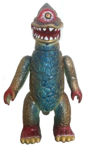 Death Zagoran figure by Frank Kozik, produced by Gargamel. Front view.