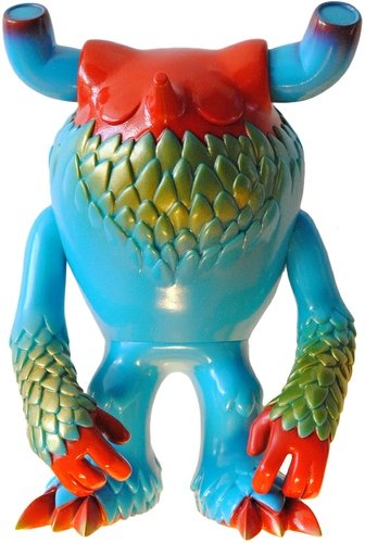 Musyubel - Messenger in Space figure by Kaijin, produced by One-Up. Front view.