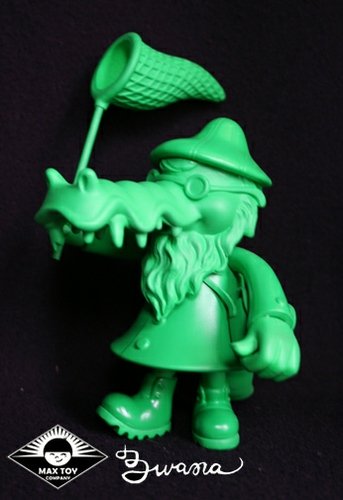 Edward The Gator - Blank Green figure by Bwana Spoons, produced by Max Toy Co.. Front view.