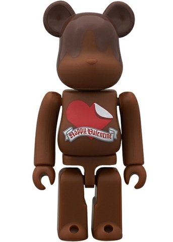 Happy Valentine 2011 Be@rbrick 100%  figure, produced by Medicom Toy. Front view.