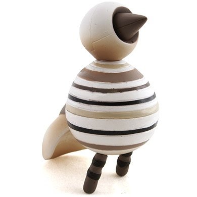 Chirps Mono figure by Damon Soule, produced by Kidrobot. Front view.