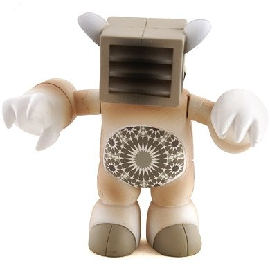 Grilly Bear Mono figure by Damon Soule, produced by Kidrobot. Front view.