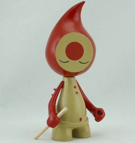 Sleepy Summer Gooma figure by Sergey Safonov. Front view.