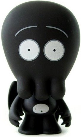 Goththulhu figure by John Kovalic, produced by Dreamland Toyworks. Front view.