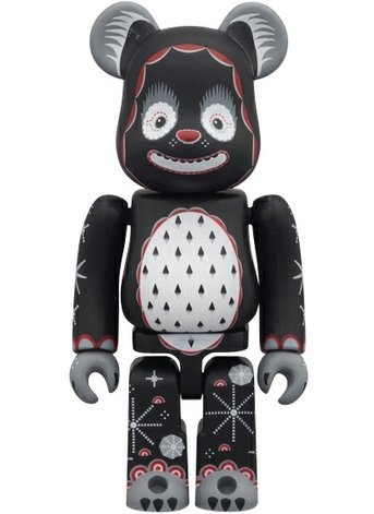 Snowing Bear Be@rbrick 100% figure by Klaus Haapaniemi, produced by Medicom Toy. Front view.