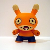 2 Face Dunny (Brad Luk) figure by David Horvath, produced by Kidrobot. Front view.