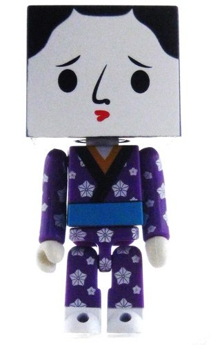 utamaro to-fu figure by Devilrobots, produced by Medicomtoy. Front view.