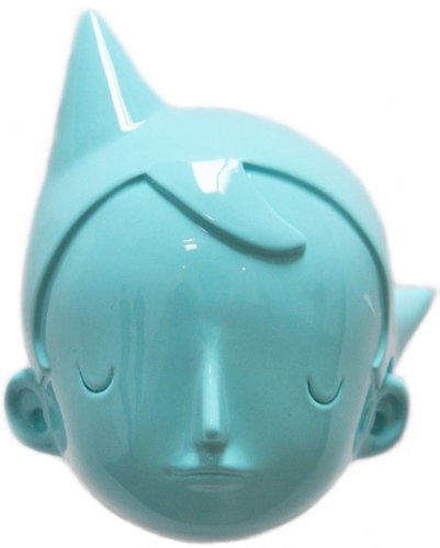 Heres Thinking of You... (Mint Green) figure by Yoskay Yamamoto, produced by Pretty In Plastic. Front view.