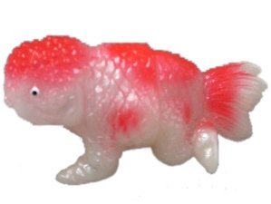 Micro Kingyosaur, One-Up exclusive figure by Yamomark, produced by Yamomark. Front view.