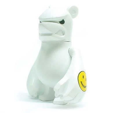 Knuckle Bear Capsule Chase #2 figure by Touma. Front view.