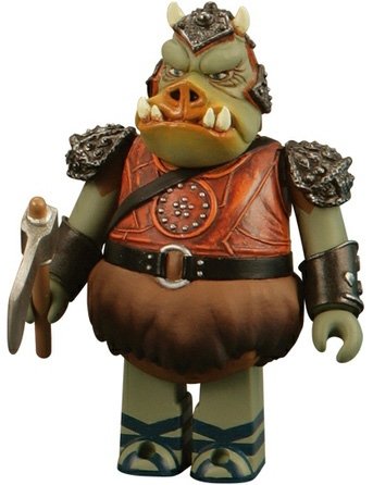 Gamorrean Guard Kubrick 100% figure by Lucasfilm Ltd., produced by Medicom Toy. Front view.