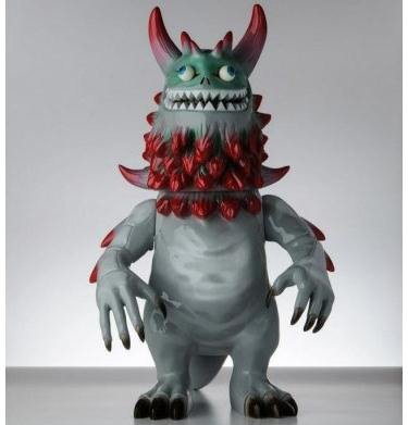 Rangeas Lifesize - Grey/Red figure by T9G, produced by Toy Art Gallery. Front view.