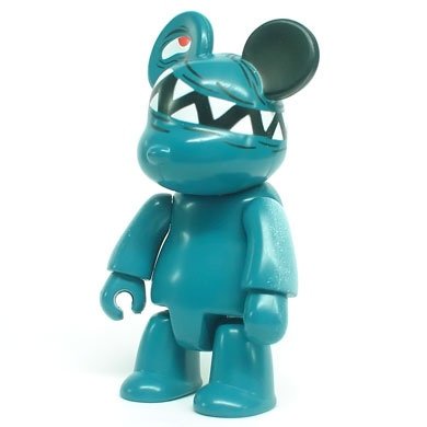 Blue Wrecker Panda figure by Tim Biskup, produced by Toy2R. Front view.