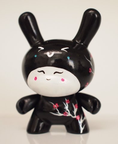 Hana figure by King Quan, produced by Kidrobot. Front view.