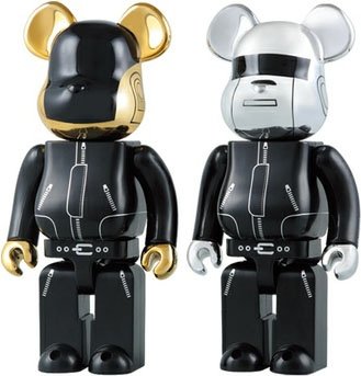 Daft Punk Be@rbrick 400% Set figure by Daft Punk, produced by Medicom Toy. Front view.