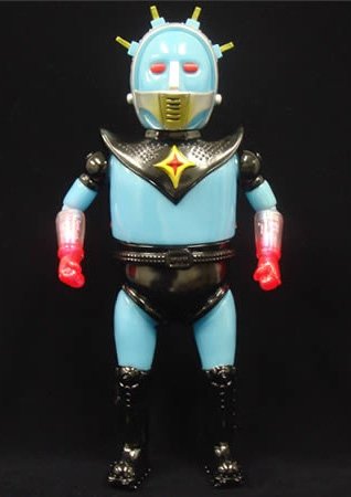 Space Guy-56 - GID figure by Zollmen, produced by Zollmen. Front view.