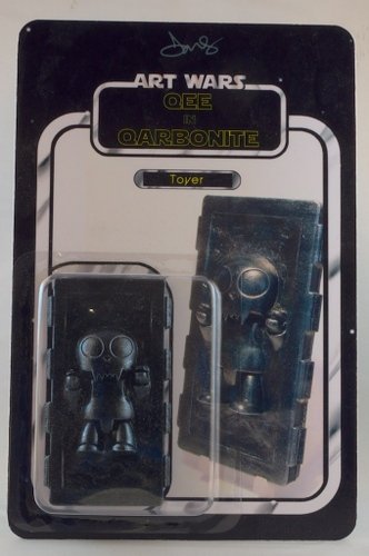 Qee in Carbonite (Toyer) figure by Dms. Front view.