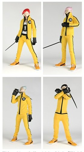 Yellow Hornets figure by Ashley Wood, produced by Threea. Front view.