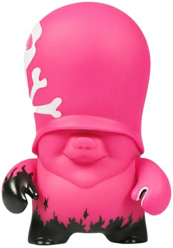 Pirate figure by Flying Fortress, produced by Adfunture. Front view.