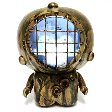 Dead Diver figure by Motorbot. Front view.