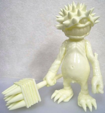 Thorn Ball-Man - Unpainted GID figure by Thorn X Cure, produced by Cure. Front view.