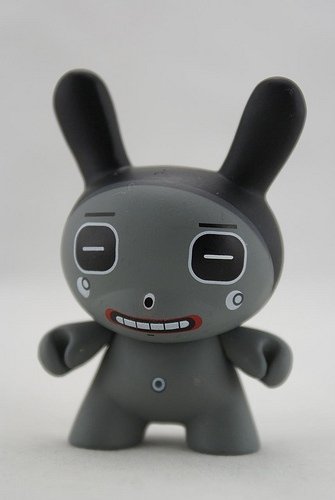 Square Eyes Grey figure by Dalek, produced by Kidrobot. Front view.