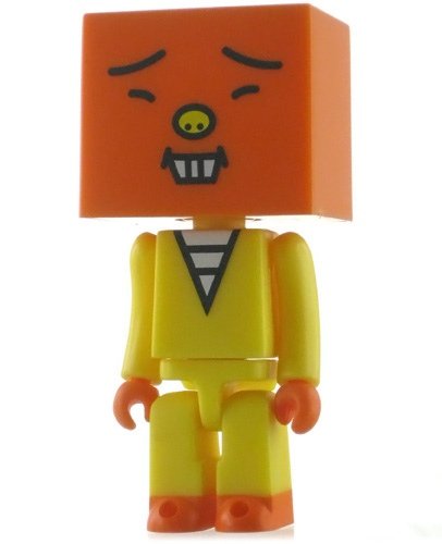 wnc tofu carrot figure by Devilrobots, produced by Medicomtoy. Front view.