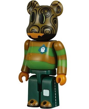 BWWT - Pete Fowler Be@rbrick 100% figure by Pete Fowler, produced by Medicom Toy. Front view.