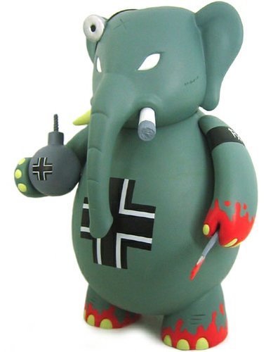 Dr. Bomb - Wermacht figure by Frank Kozik, produced by Toy2R. Front view.