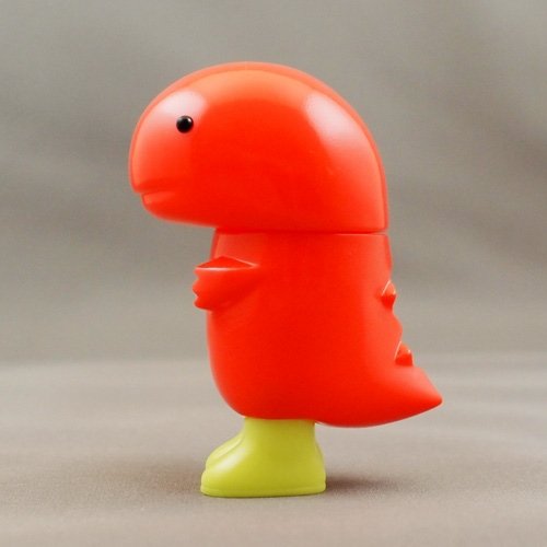 Amedas - Bright Red × Electric Lime figure by Chima Group, produced by Chima Group. Front view.
