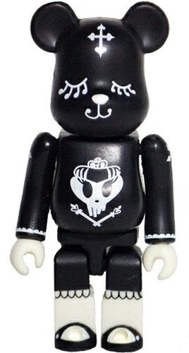 Material Lolita Be@rbrick 100% - Halloween 02 figure by Nobala Takemoto, produced by Medicom Toy. Front view.