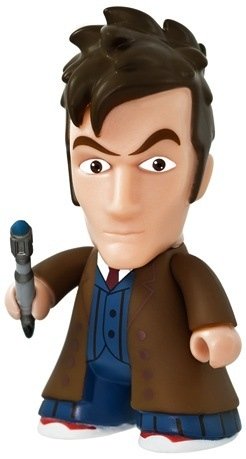 Doctor Who 50th Anniversary - 10th Doctor figure by Matt Jones (Lunartik), produced by Titan Merchandise. Front view.