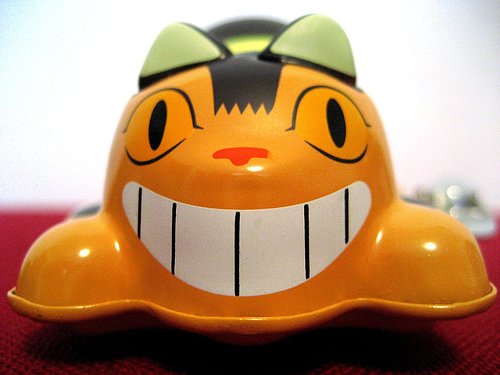 Catbus figure by Studioghibli, produced by Wonder Tin Toy. Front view.