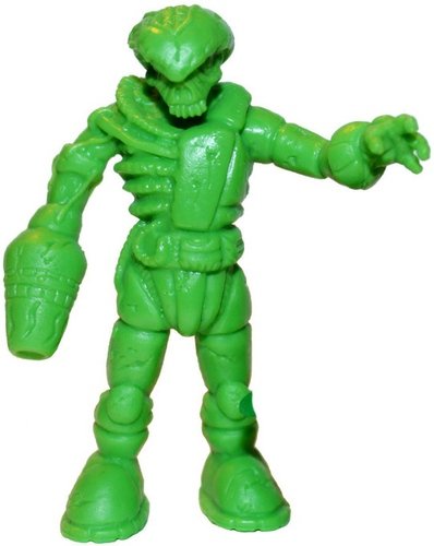 Lucky Green Zombie Pheyden figure by LAmour Supreme, produced by October Toys. Front view.