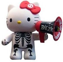 Atom-Age Hello Kitty - VCD Special No.135 figure by Sanrio Hello Kitty X Balzac, produced by Medicom Toy. Front view.