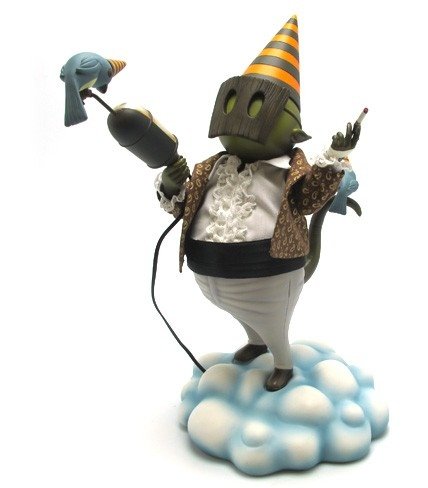 Midnight Crooner figure by Nathan Ota , produced by Strangeco. Front view.