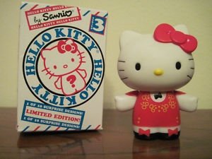 Hello Kitty figure. Front view.