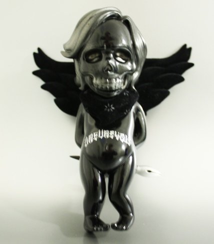 Salvation Ink - Black & Flocked figure by Usugrow, produced by Secret Base. Front view.