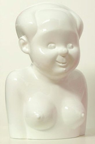 Miss Mao  figure by Gao Brothers. Front view.
